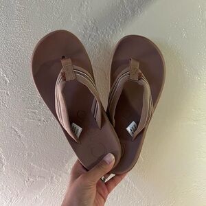 SOLD NWOT CHACO Flip Flops